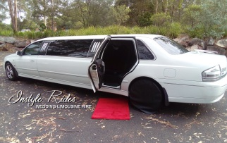 Brisbane Wedding Limo Red Carpet